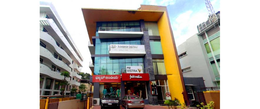 No 52, 100 Feet Road